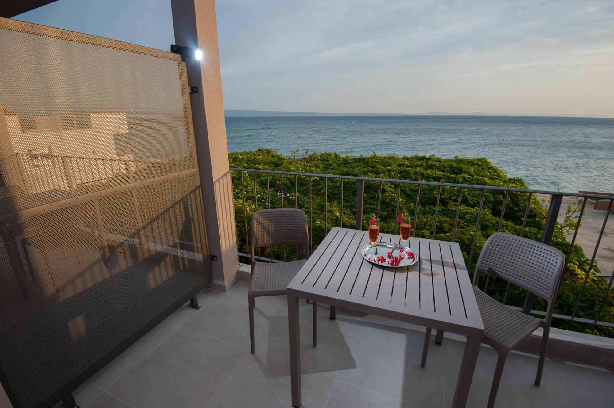 Seaside Luxury Suites Podstrana Exterior foto